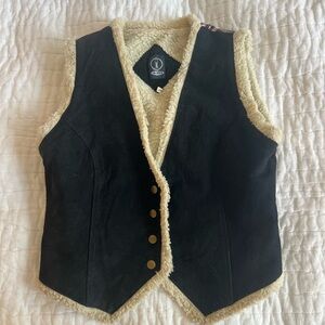 Black & Cream Vest with Shearling Trim